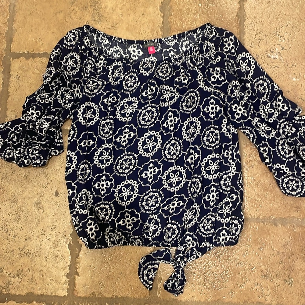 Vince Camuto Blouse